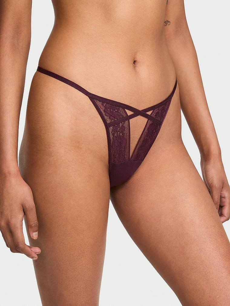 Very Sexy Cheeky tangice V kroja od čipke s motivom ruže, trakicama i izrezima