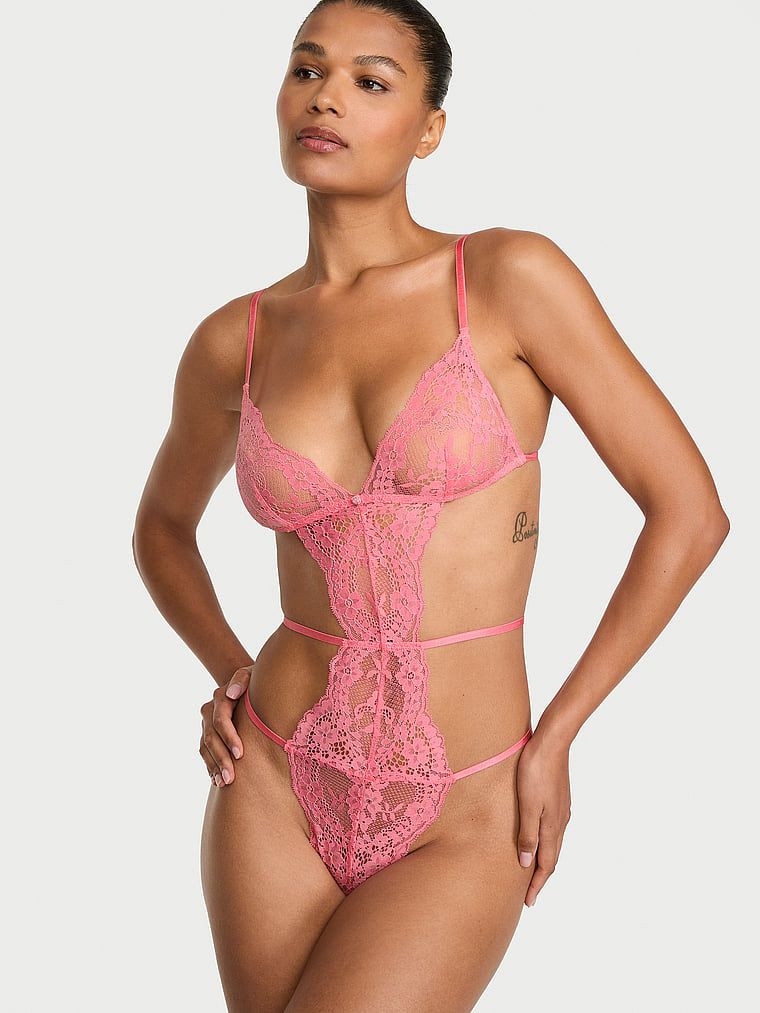 Dream Angels Dare to Dream čipkasti teddy s trakicama i trokutastim košaricama