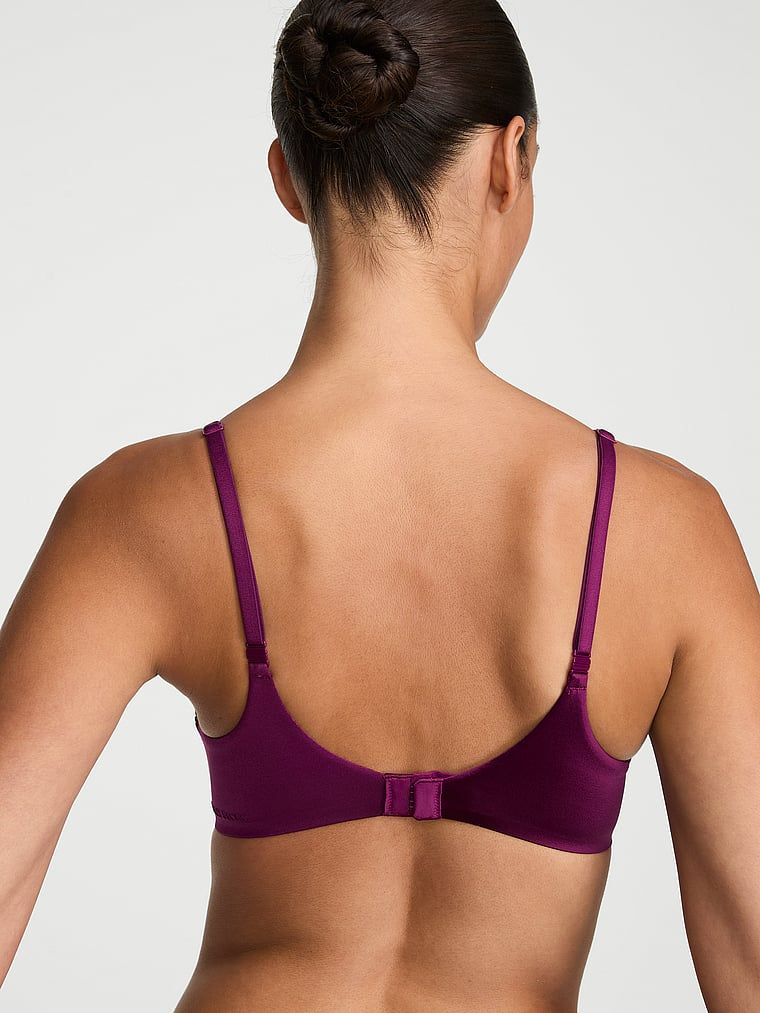 FlexFactor Demi grudnjak s blagom podstavom. Proizvod je ljubičaste boje i dolazi iz Body by Victoria kolekcije.