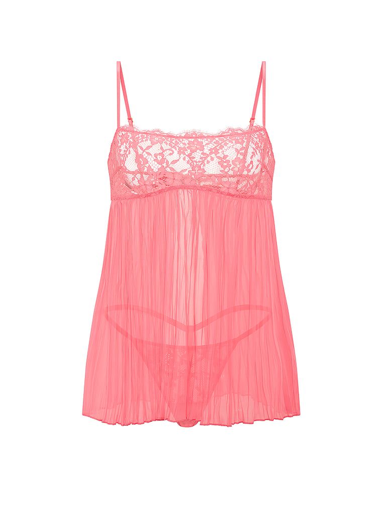 Dream Lace plisirana babydoll podsuknja i tange. Proizvod je ružičaste boje i dolazi iz kolekcije Dream Angels.