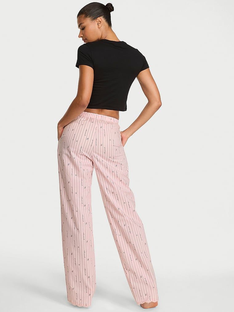 Mix & Match Heritage pamučne pidžama hlače. Proizvod ima uzorkovane boje i dolazi iz Victoria's Secret kolekcije.