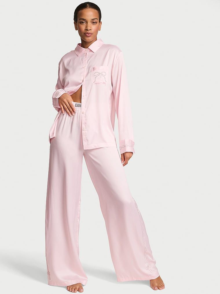 Victoria's Secret Prepoznatljivi satenski komplet duge pidžame sa sjajnim detaljima