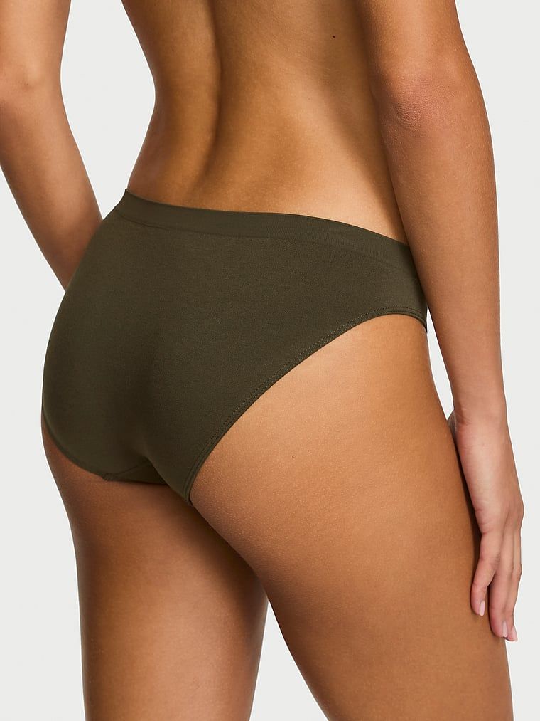 Besprijekorne bikini gaćice. Proizvod je zelene boje i dolazi iz kolekcije Seamless.