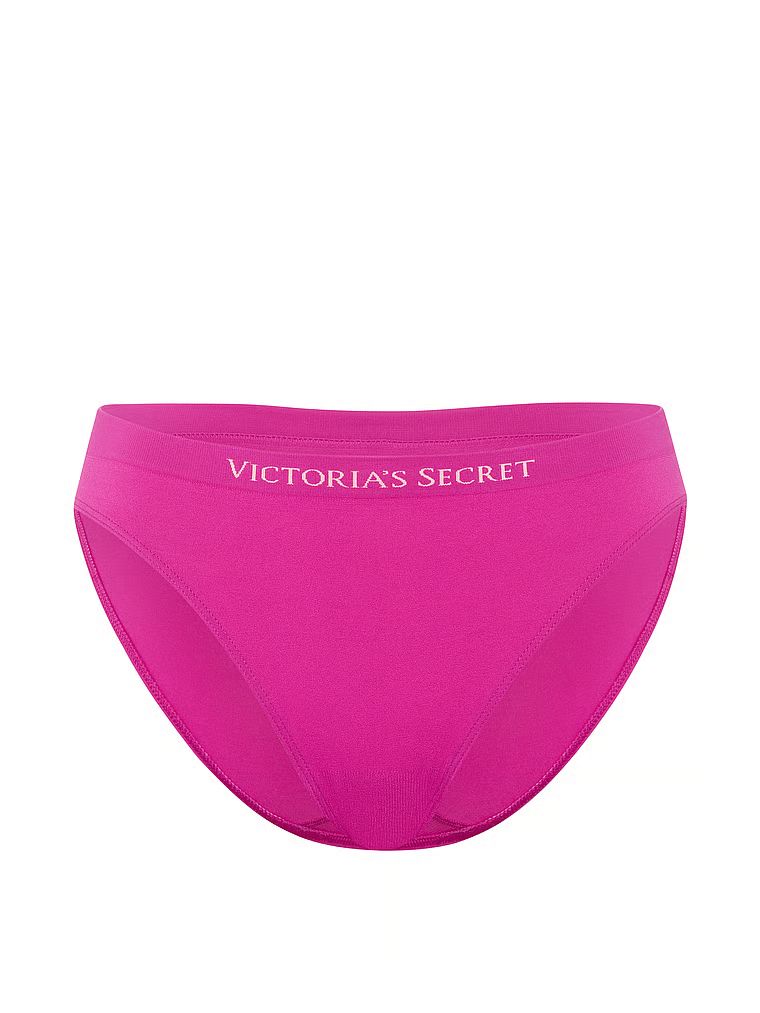 Besprijekorne bikini gaćice. Proizvod je ružičaste boje i dolazi iz kolekcije Seamless.