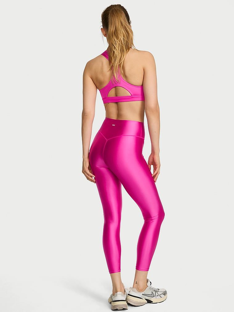 Tajice izrađene od sjajnog VSX GlossyTech materijala. Proizvod je ružičaste boje i dolazi iz VSX kolekcije.