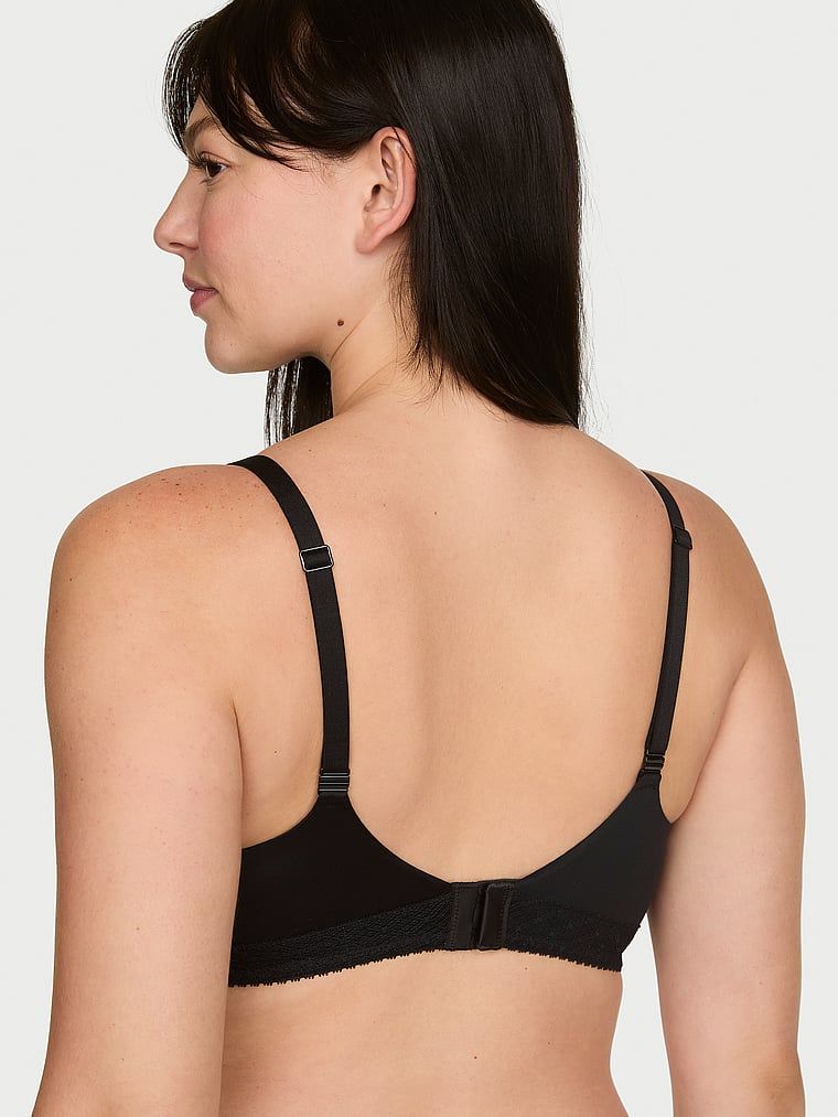 Push-up grudnjak s čipkom Perfect Shape Lace-Trim. Proizvod je crne boje i dolazi iz kolekcije Body by Victoria.