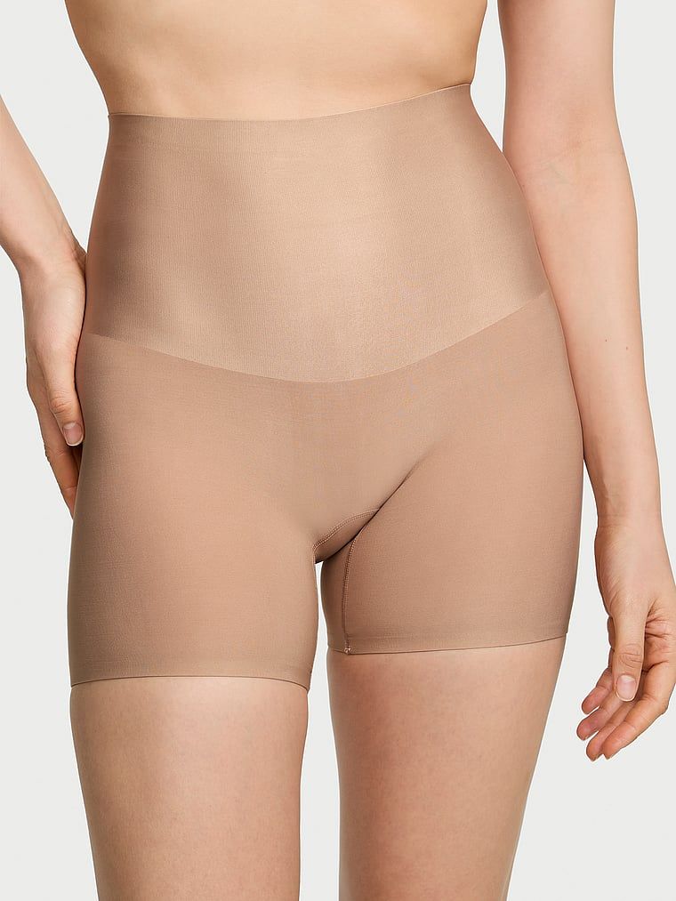 Body by Victoria SmoothingShimmer Kratke hlače