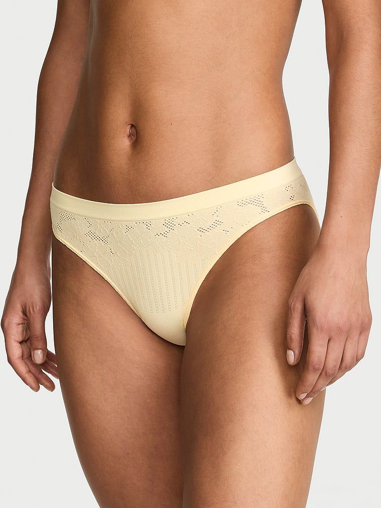Seamless Bešavne bikini gaćice s cvjetnim uzorkom i rebrastom strukturom