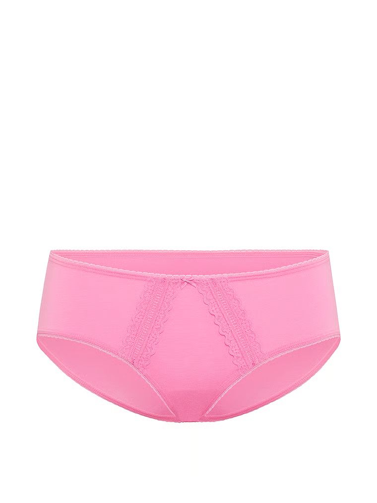 Pamučne gaćice s čipkastim Hiphugger umetcima. Proizvod je ružičaste boje i dolazi iz Victoria's Secret kolekcije.