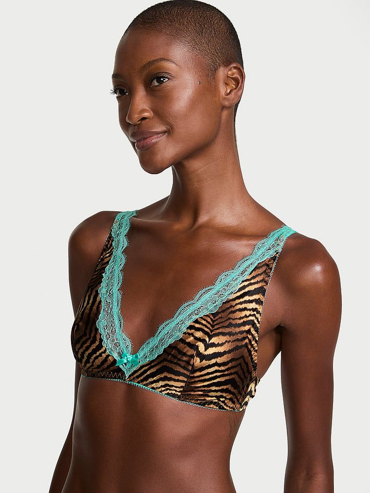 Grudnjak bez podstavljenih žica satena Tease. Proizvod ima šareni uzorak i dolazi iz Victoria's Secret kolekcije.