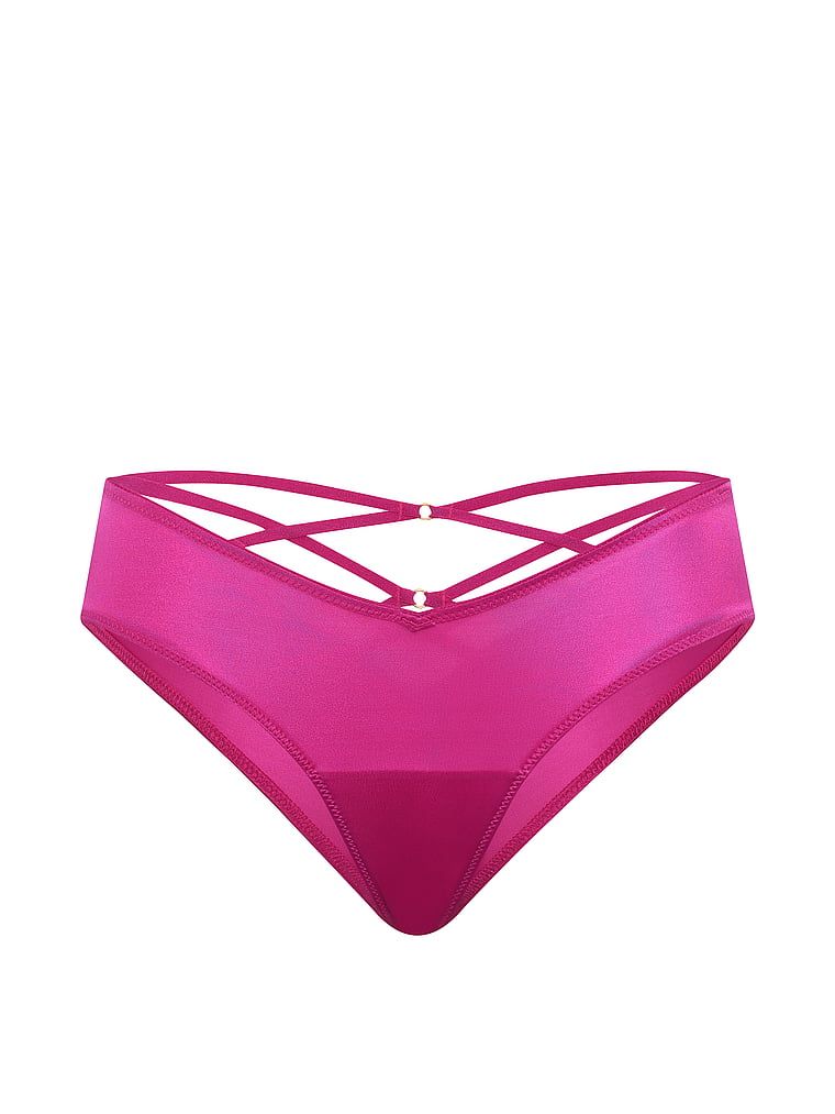 Slip hlače s naramenicama i naramenicama. Proizvod je ružičaste boje i dolazi iz kolekcije Very Sexy.