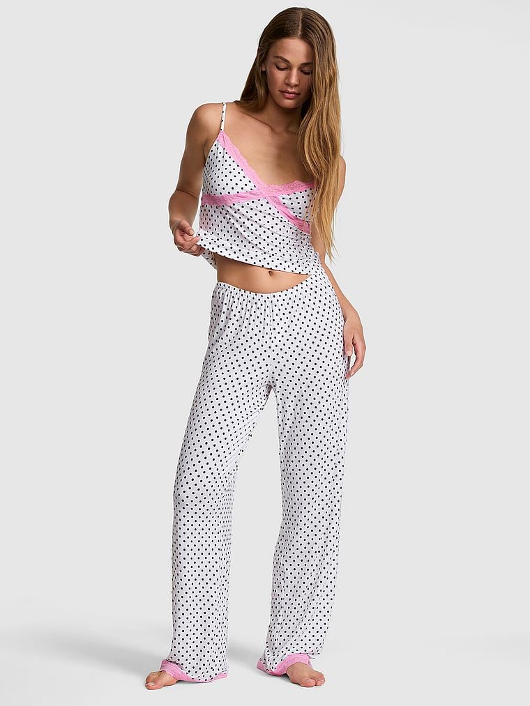 PINK Pidžama set od modala s topom i hlačama te čipkastim detaljima