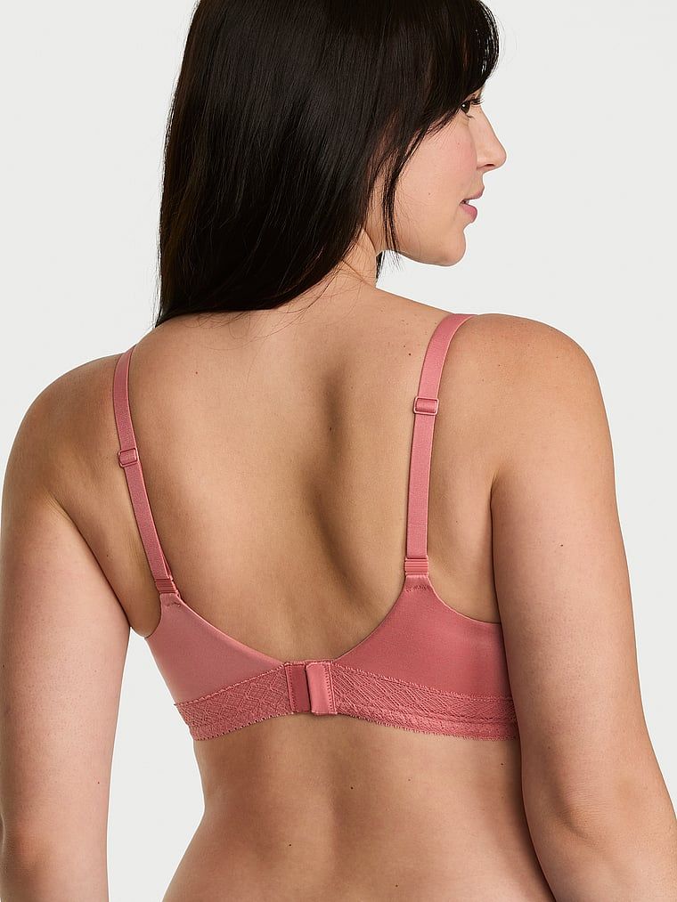 Push-up grudnjak s čipkom Perfect Shape Lace-Trim. Proizvod je ružičaste boje i dolazi iz kolekcije Body by Victoria.